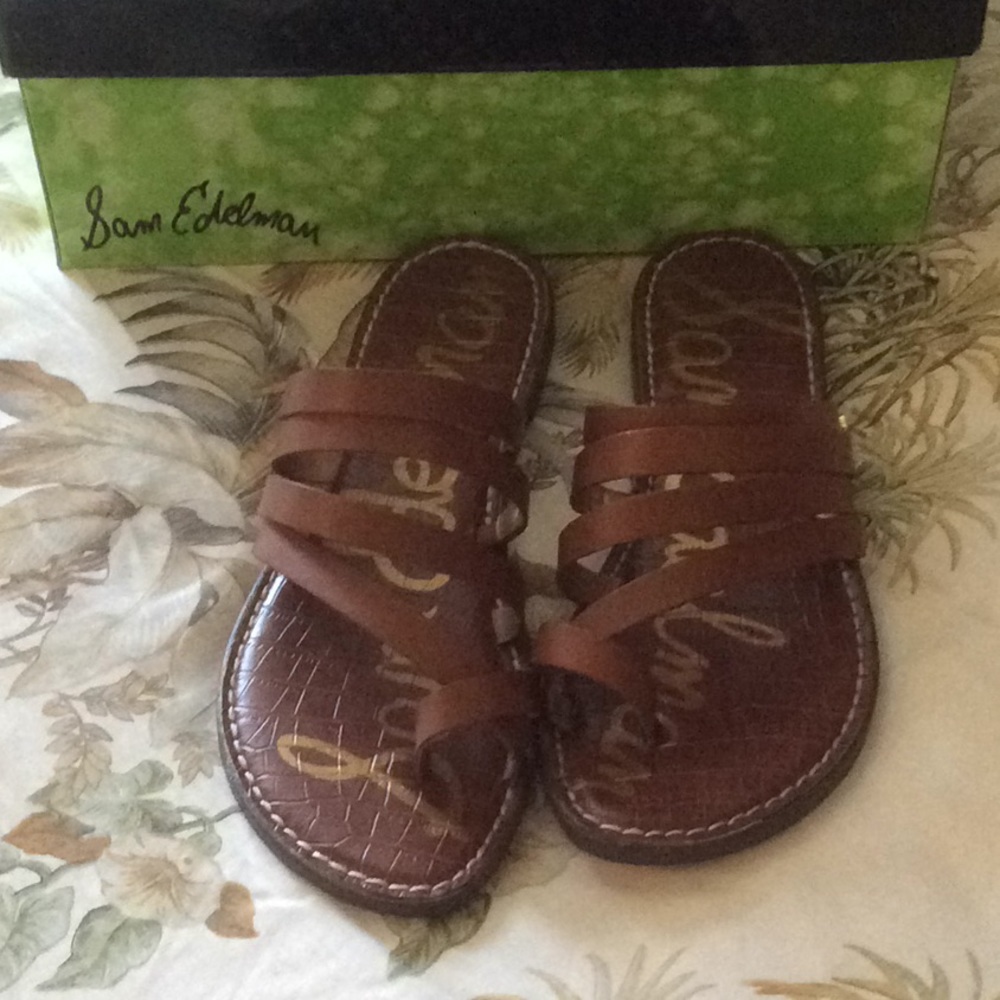 Sam Edelman strapped sandals size 8.5